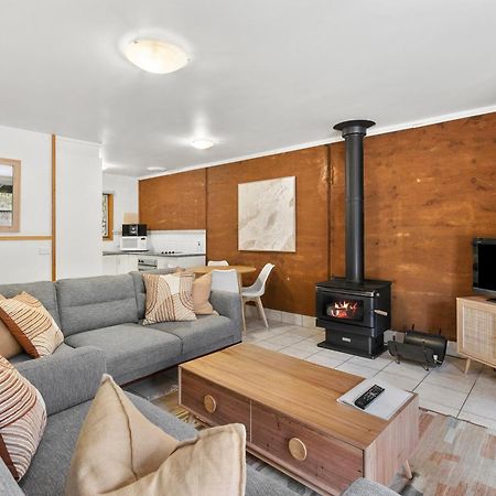 Split Point Cottages แอรีส์ อินเล็ท ภายนอก รูปภาพ